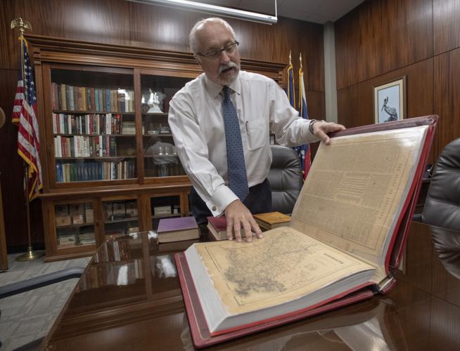 Lafayette clerk of court built elaborate book collection through