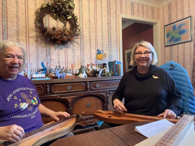 Ron Risher Jan Risher learns to play the dulcimer in Baton Rouge | Entertainment ...