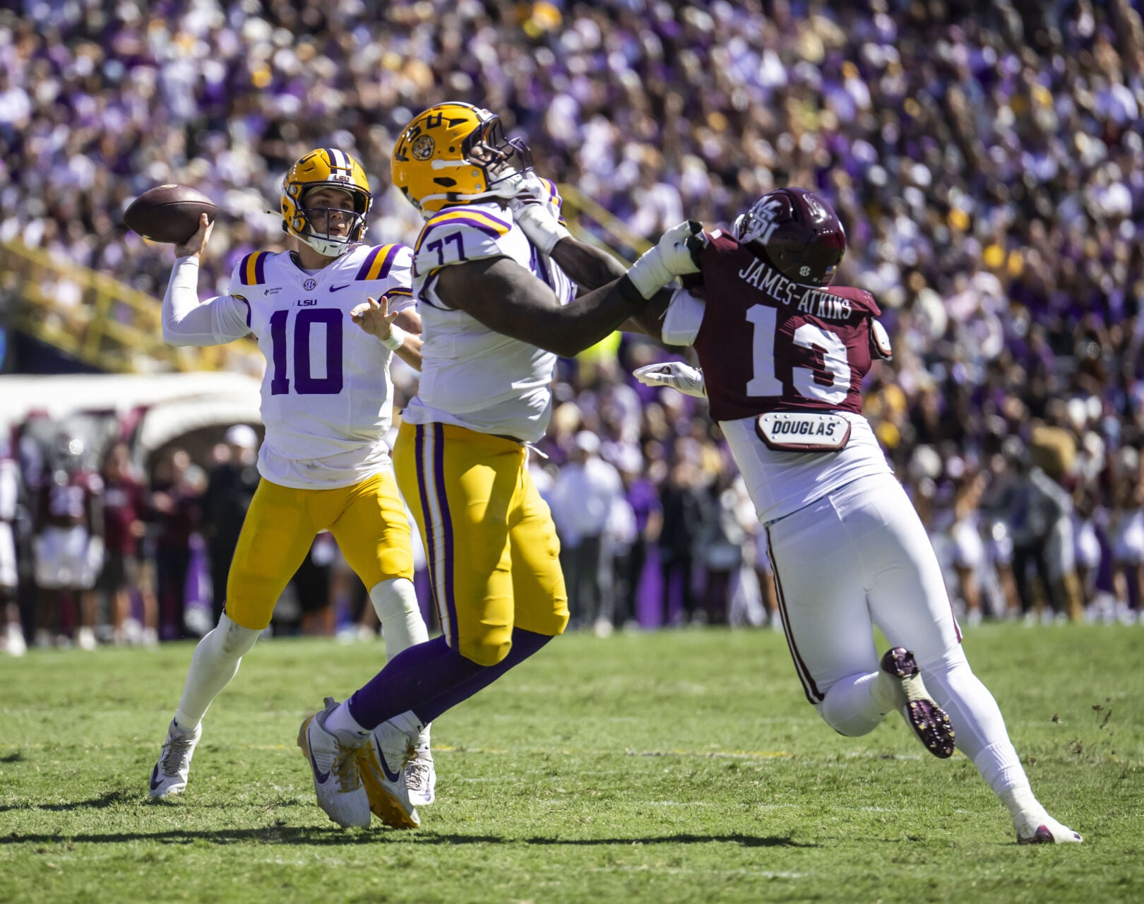 NO.lsumissstate.101826_1630 MJ.JPG