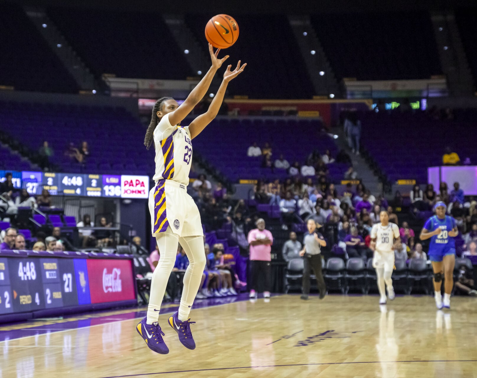 NO.lsuwomen.102326_3095 MJ.JPG