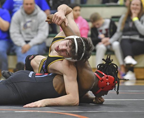 Catholic claims 20th Greater Baton Rouge wrestling title since 2000