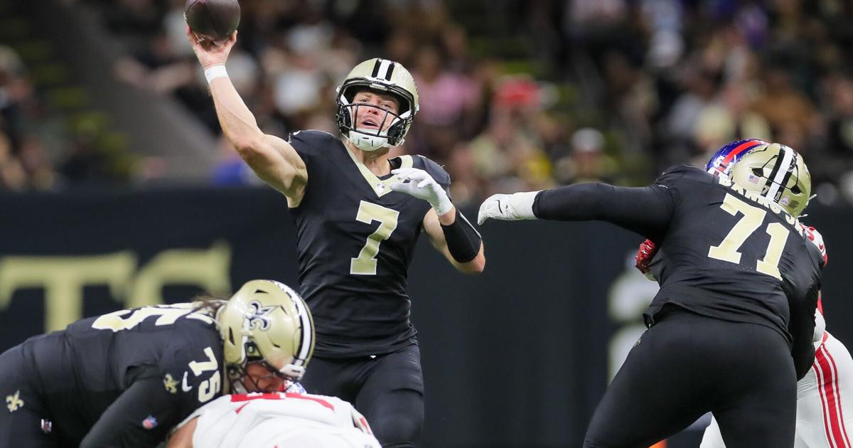 Kellen Moore leaves open the possibility of Taysom Hill backing up Spencer ...