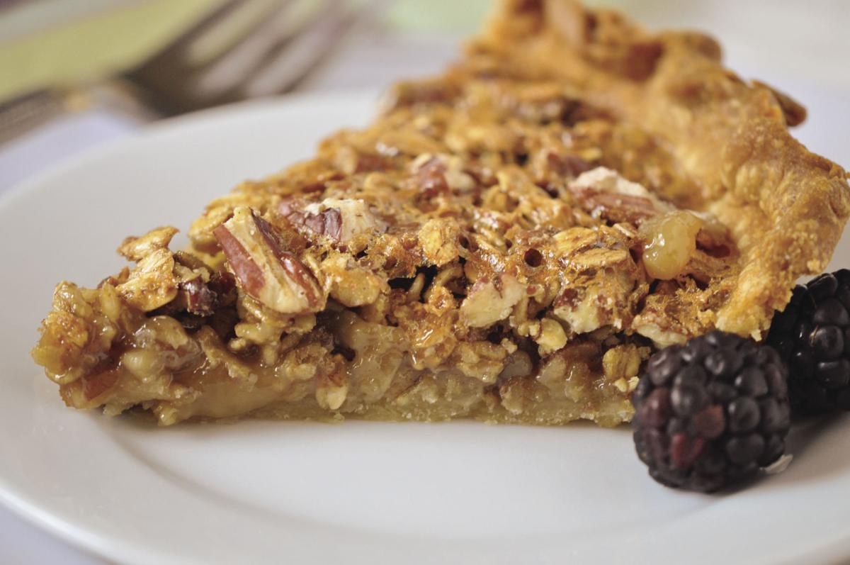Holly Clegg S Well Done These 3 Pecan Pies Were Holly S Favorites Food Restaurants Theadvocate Com