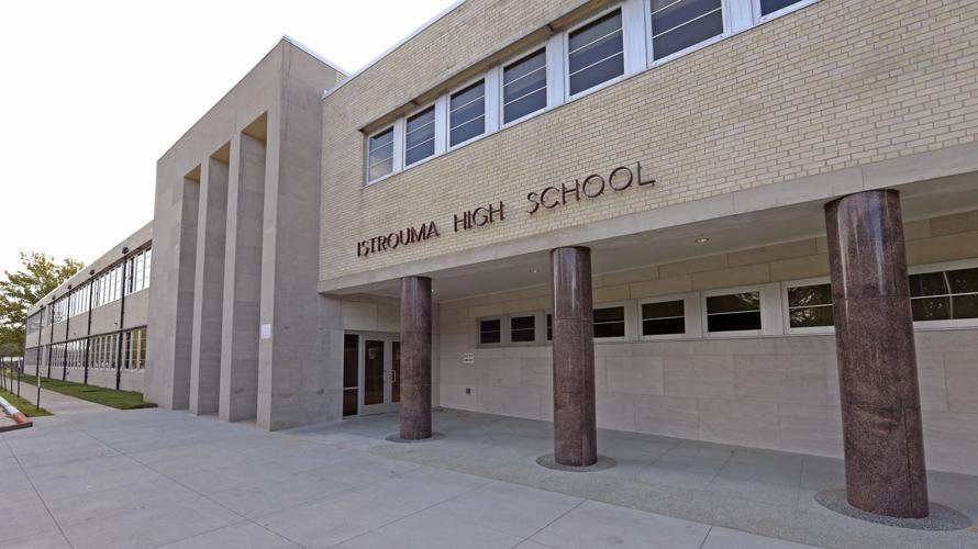 Istrouma Middle School comes out of exile, joins Istrouma High after