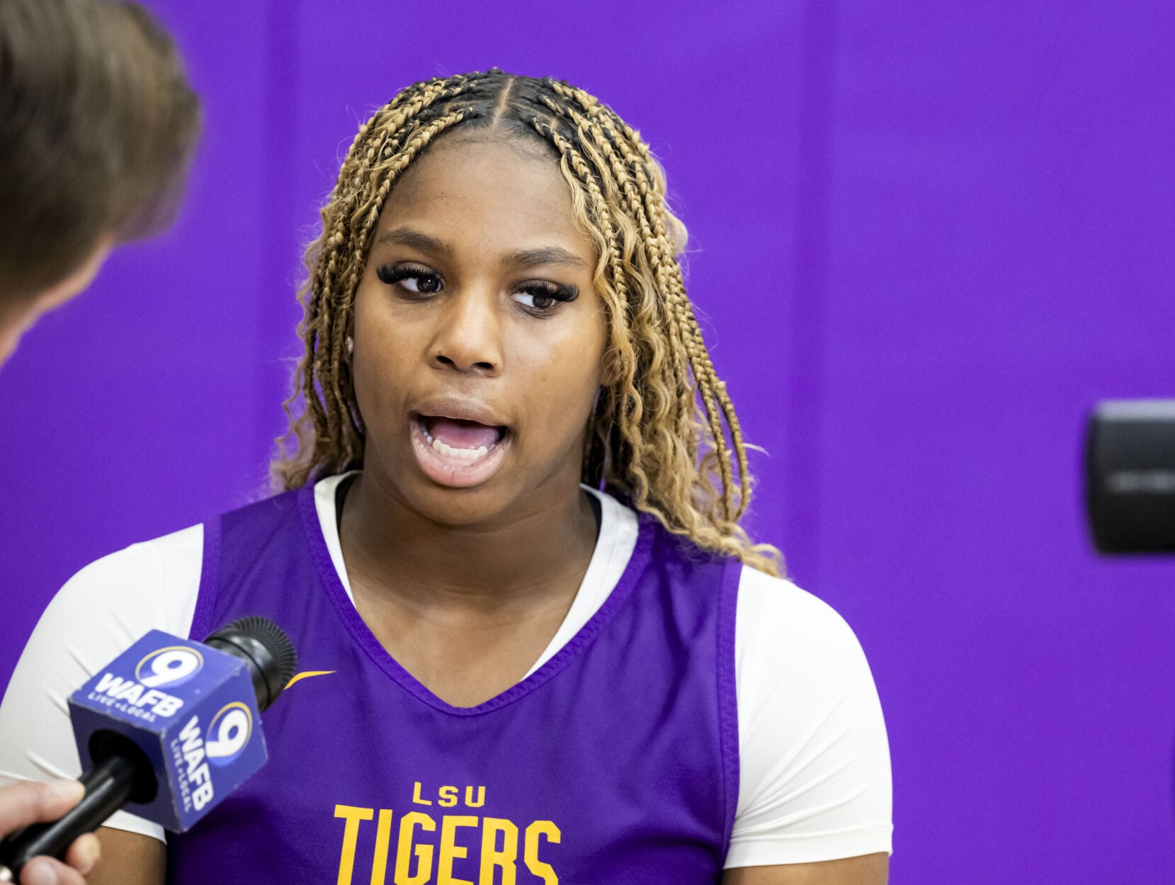NO.lsuwomen.adv_4623 MJ.JPG