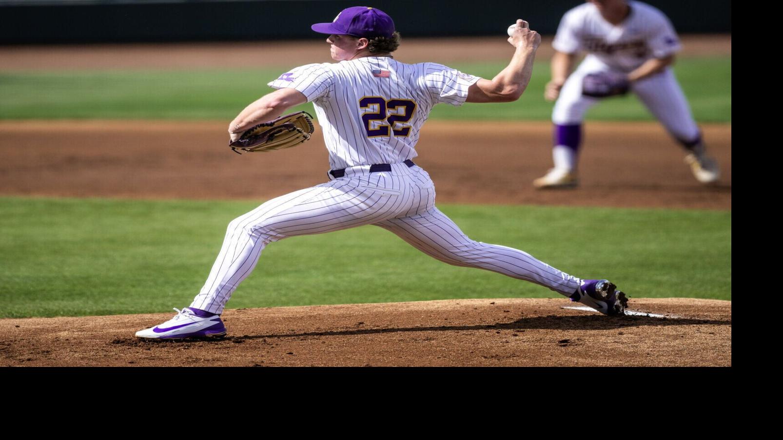 LSU baseball's Chris Stanfield, Cooper Moore provide clarity on injuries that derailed 2026 season May 27, 2026 11 mins ago 1 min to read