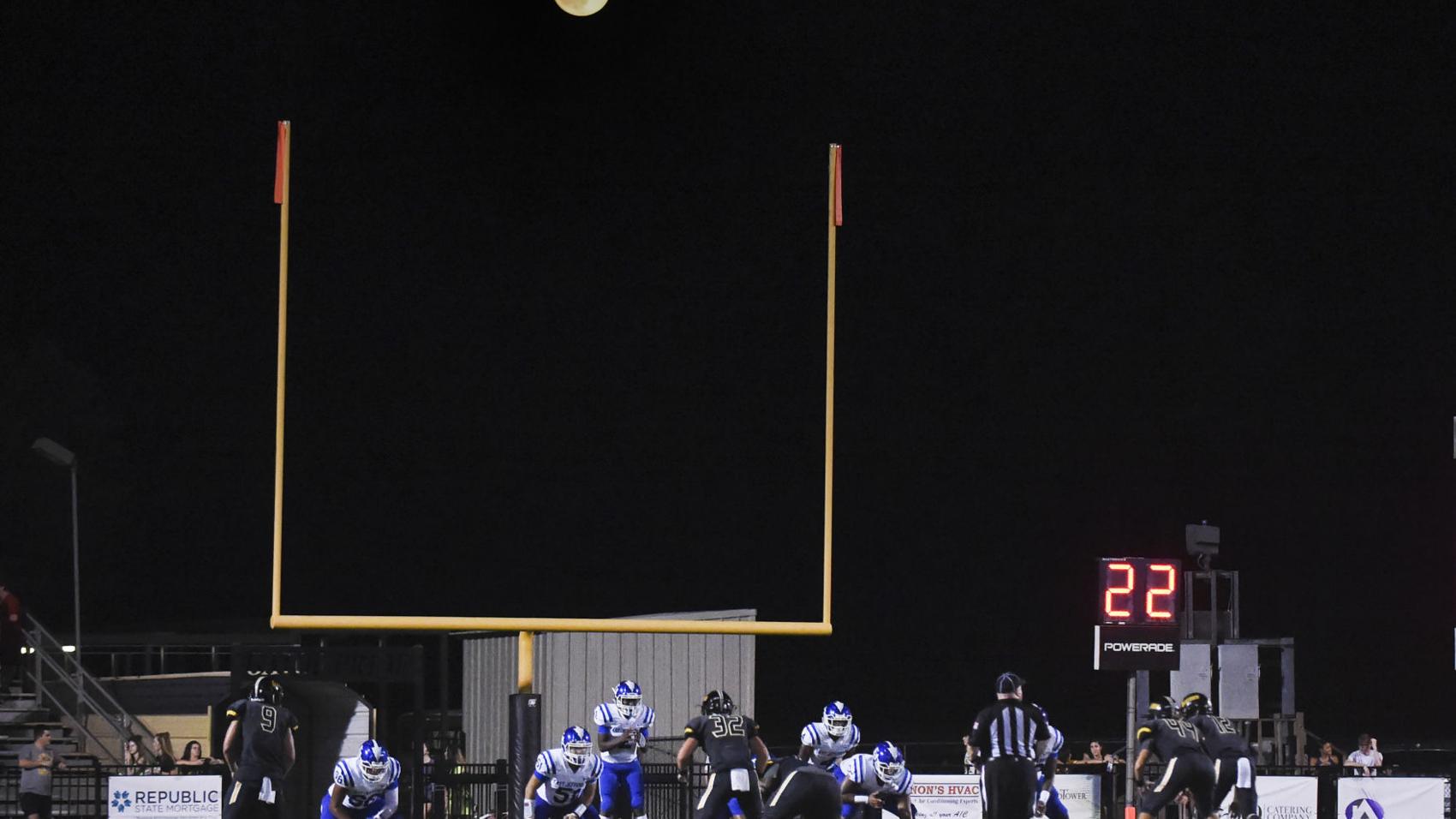 Photos: A full moon -- and a fun night -- in Week 2 prep football in Baton Rouge area