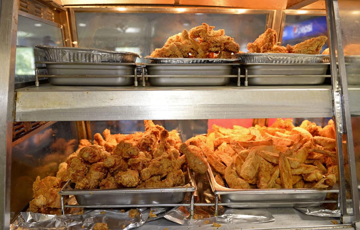 Restaurant review: At Triplet's Blue Store, hidden spot ...