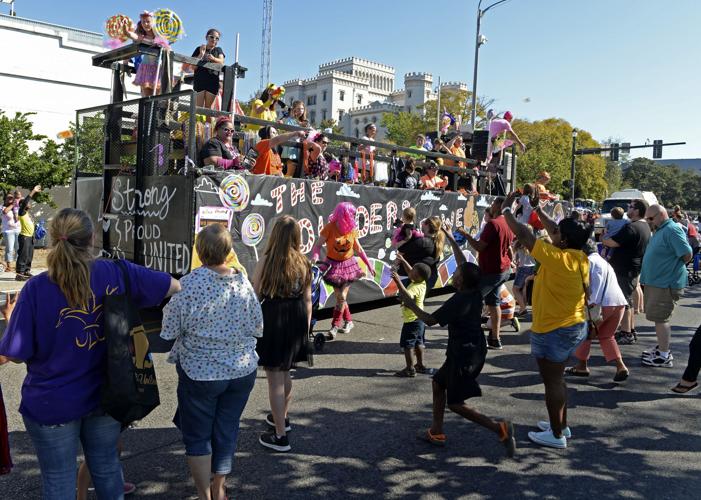 Photos Baton Rouge Halloween parade rolls downtown Photos