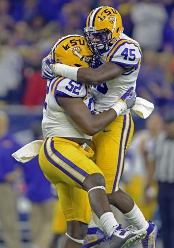 Full of surprises: LSU races to 56-27 win over Texas Tech in Texas