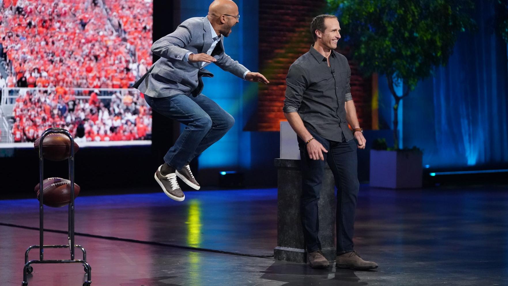 Brain Games Drew Brees Tracks Pandas And Throws Some Passes