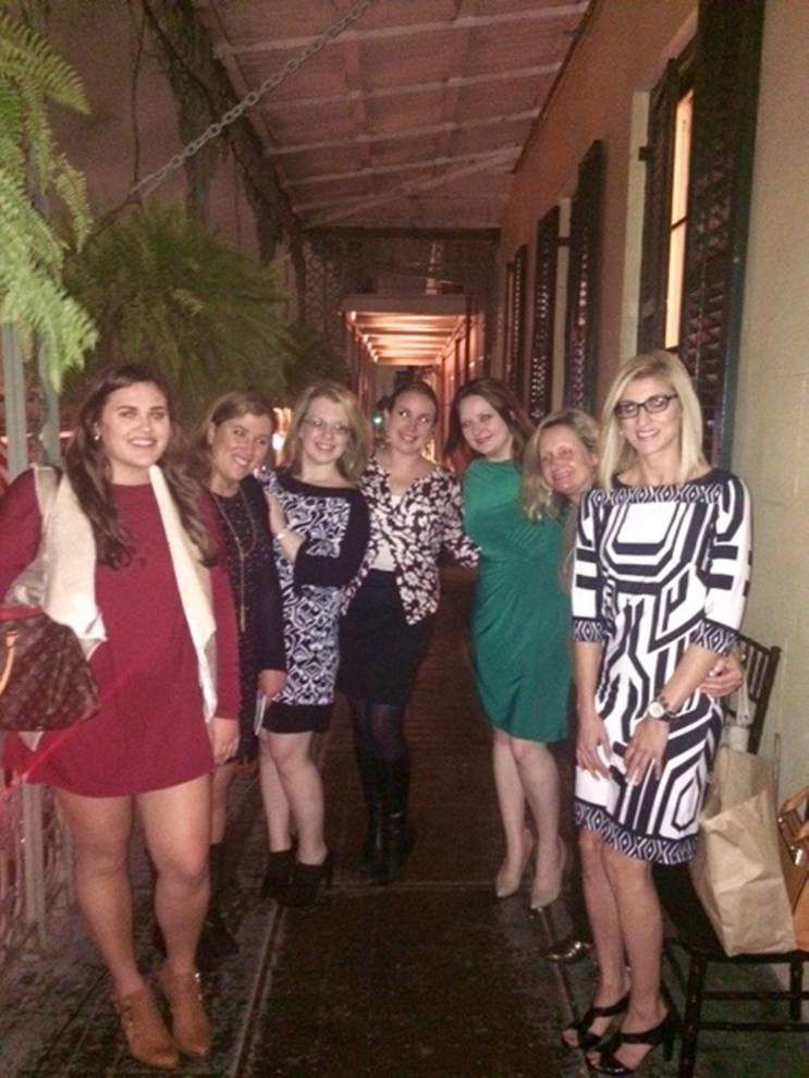 Alpha Chi Omega alumnae gather for pleasure, learning and service _lowres