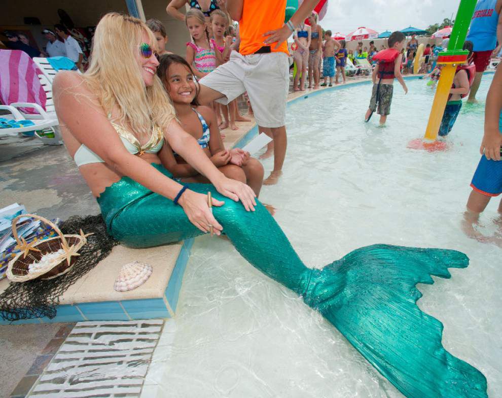 Louisiana Mermaid made surprise visit at North Park’s AQUA PARDS