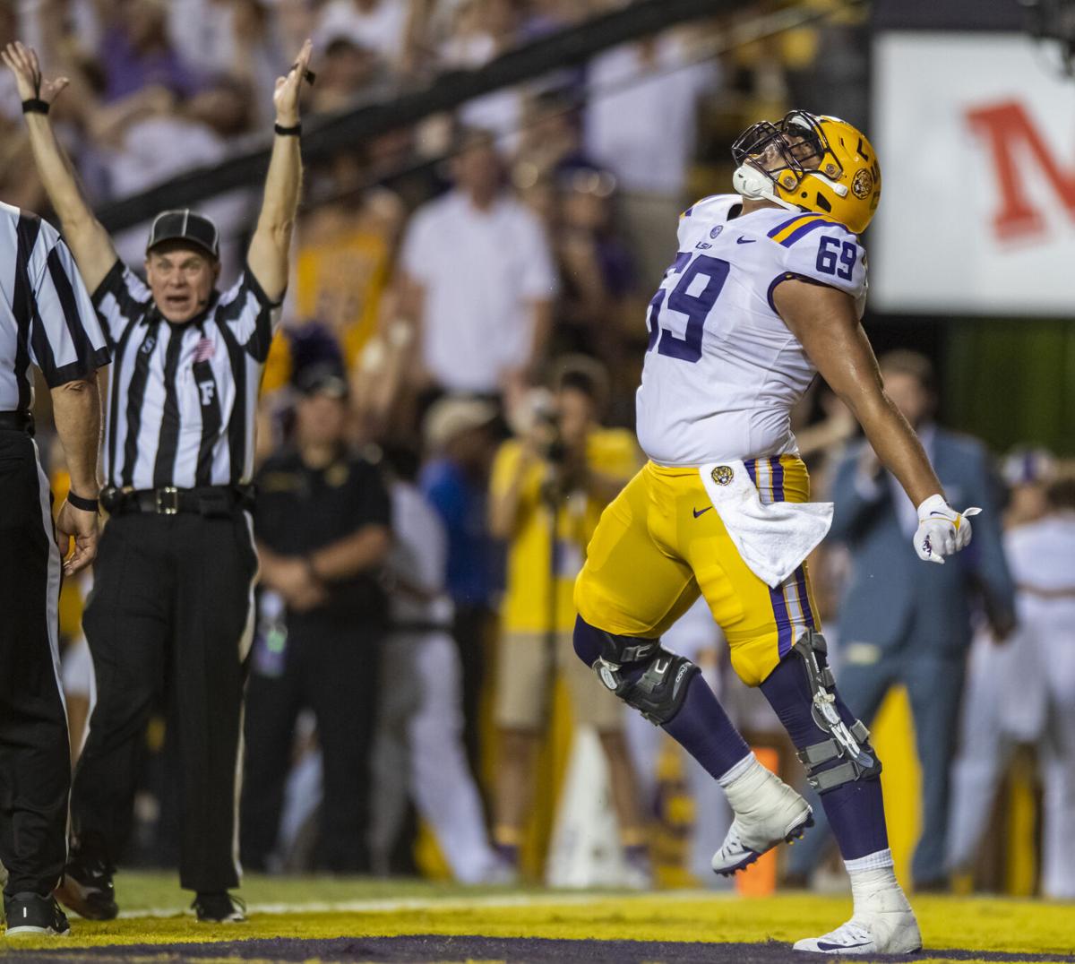 Tiger Walk swagger: Why LSU football players strut in tailored suits on  Victory Hill | Entertainment/Life | theadvocate.com