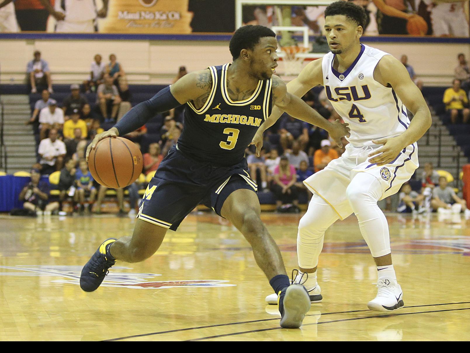 Communication Is Key Lsu Basketball Tries To Get On Track On
