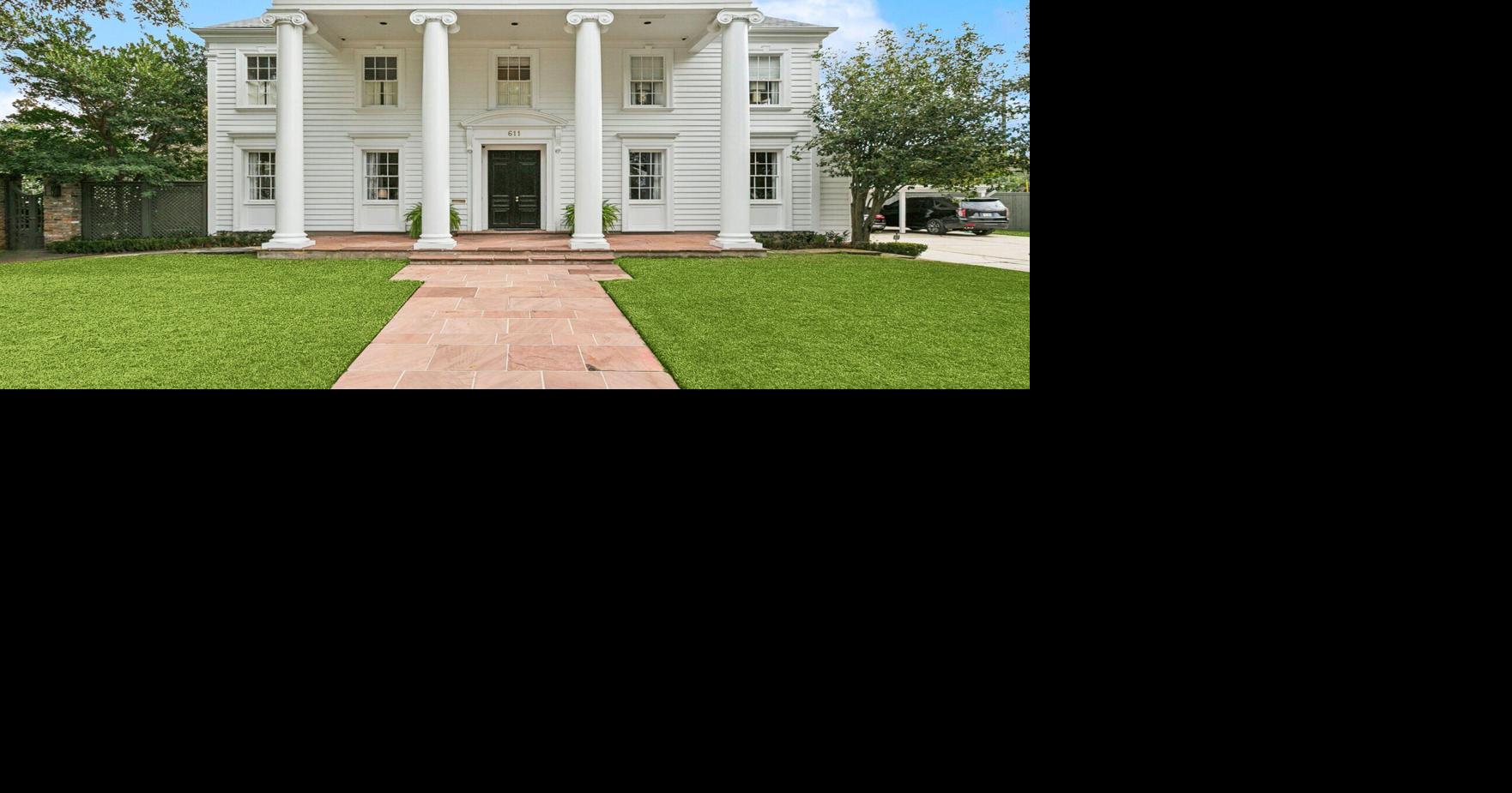 Greek Revival home in Old Metairie has abundant space and stately charm