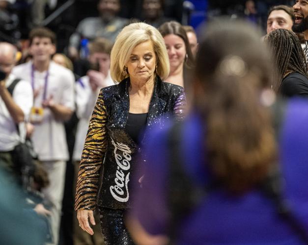 NO.lsusouthcarolina.012624_3683 MJ.JPG