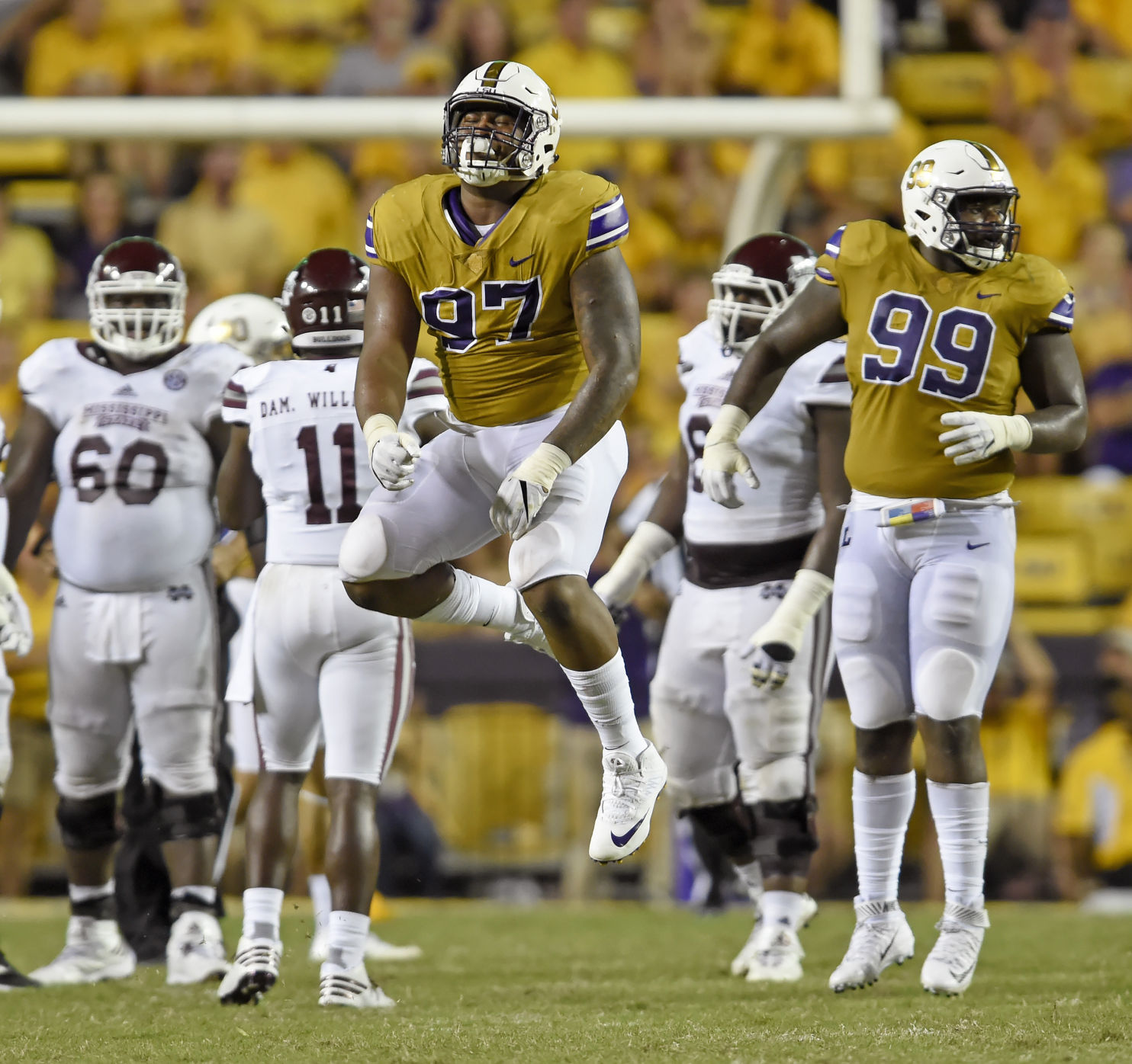 Photos: Hard Hits And Big Plays As LSU Faces Off With Mississippi State ...