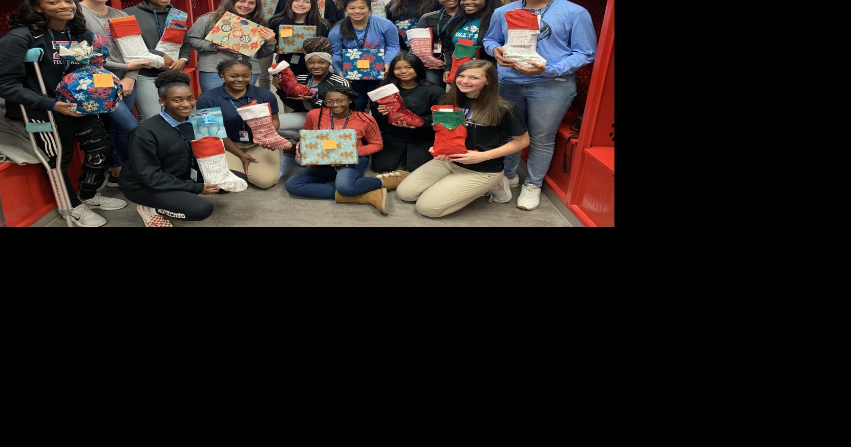 Zachary High volleyball turns party into gifts for people in need