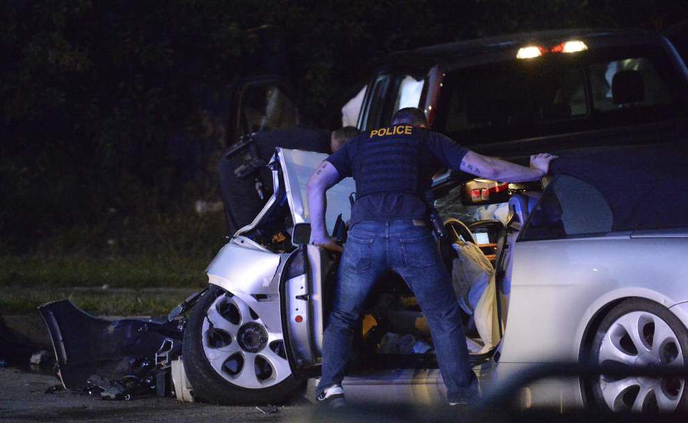 Report: Driver leads police on a chase across Baton Rouge, reaching speeds of over 120 mph _lowres