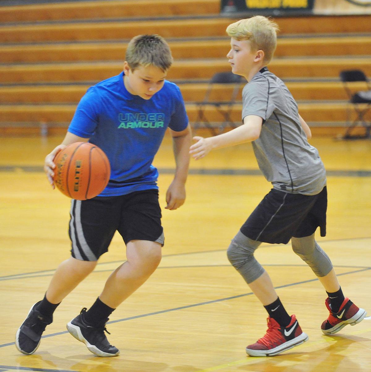 Dribble Time Kids Learn Basketball Skills At Walker High Camp