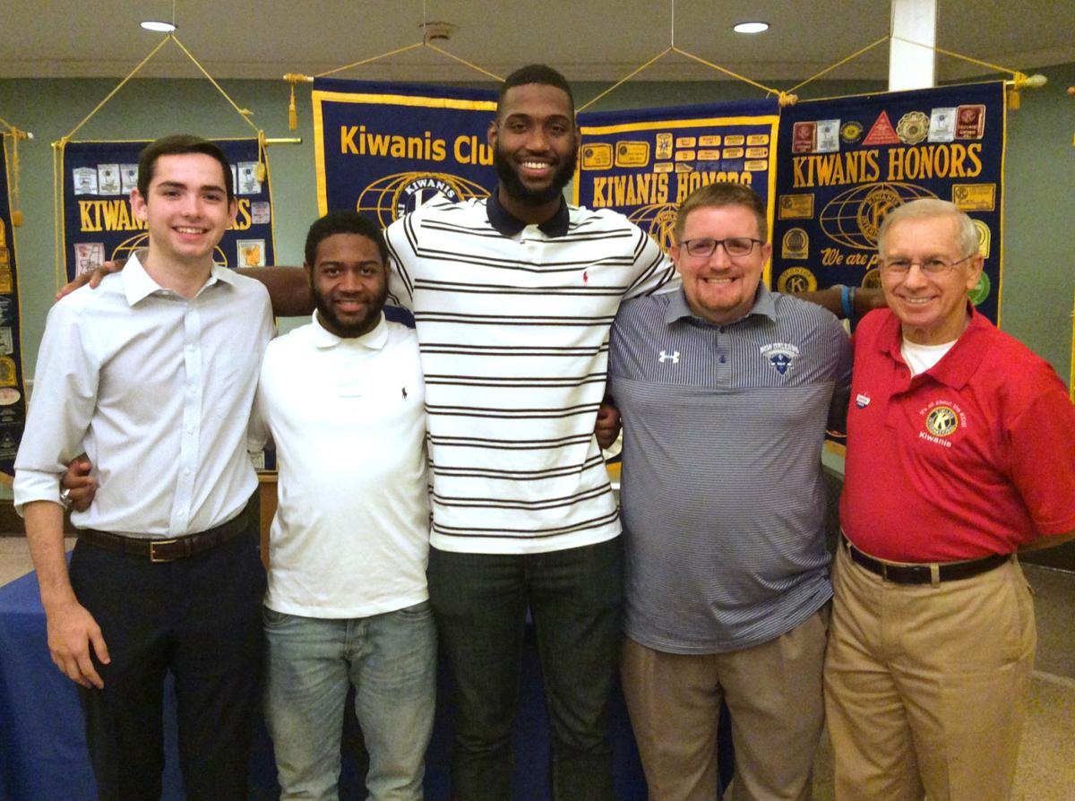 Algiers Kiwanis UNO basketball.jpg
