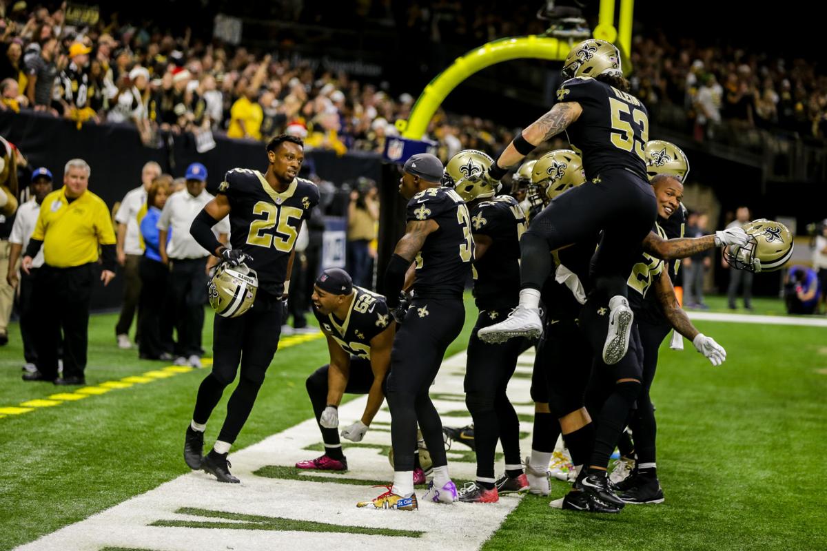 For Saints Fans Peeking At Playoffs Here S A Week 17 Tv