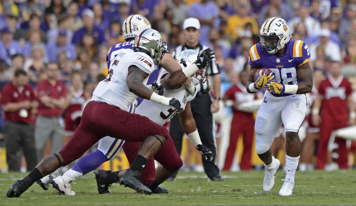 lsutroy.100117 HS 978.JPG