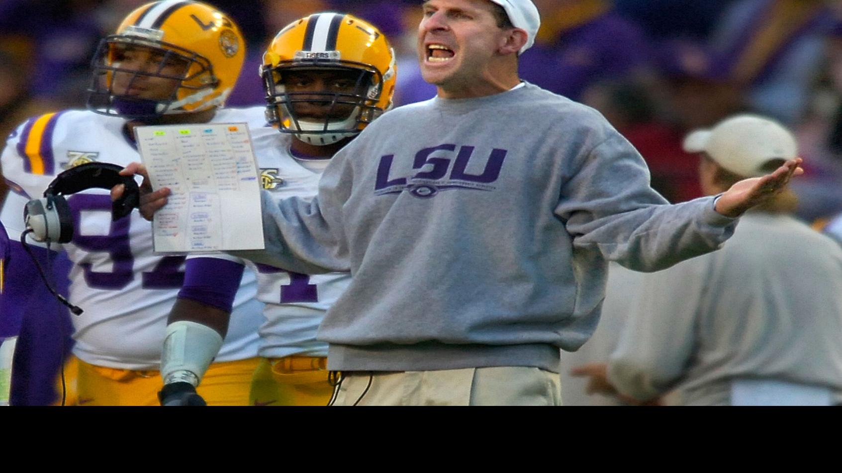 Bo Pelini To Replace Dave Aranda As Lsu S Defensive Coordinator
