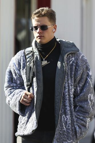 Joe Burrow arrives at Arrowhead Stadium - AFC championship game 