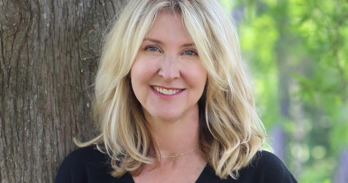 'Poison Wood': A Louisiana setting, strong lead and loads of secrets add up to another page-turner