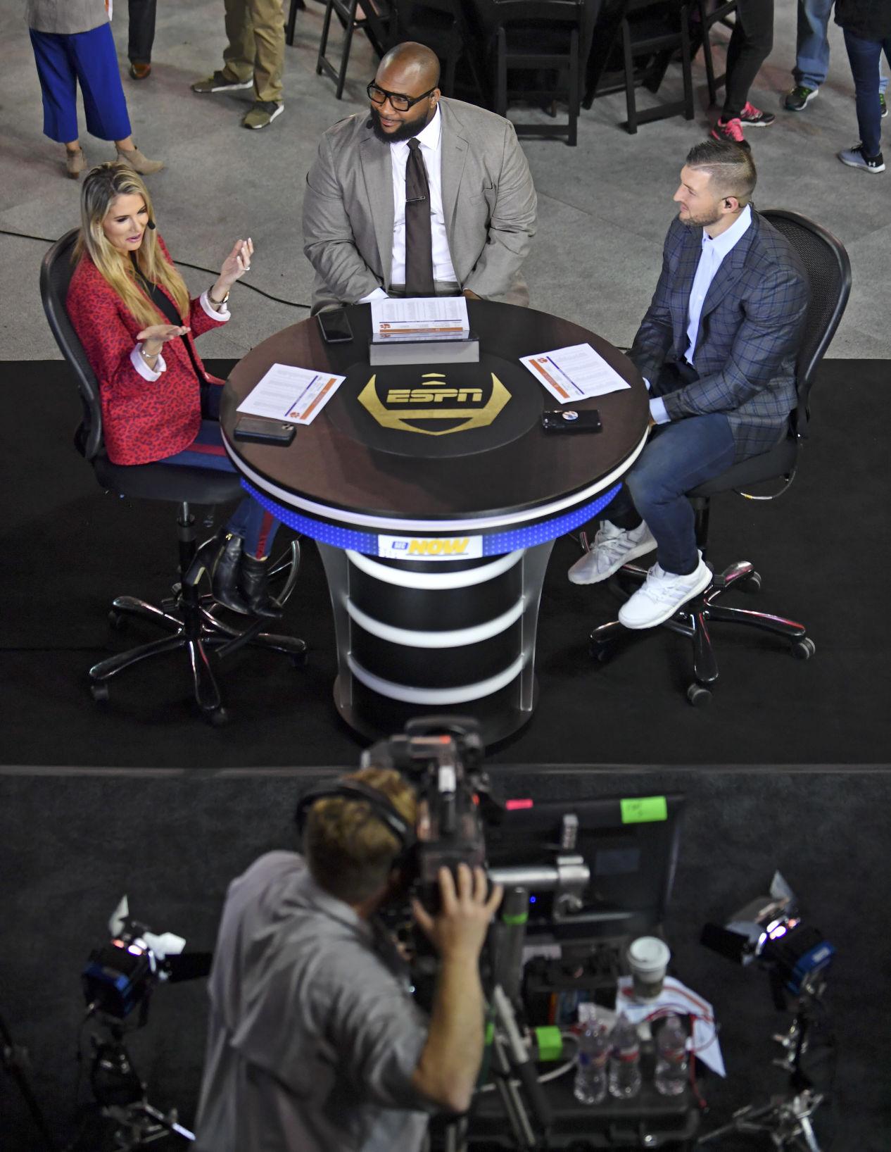 louisiana-fish-fry-products-names-the-big-swagu-marcus-spears-as