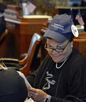 Democrats have 1 of their own in the governor's office, but they're still losing ground in ����h