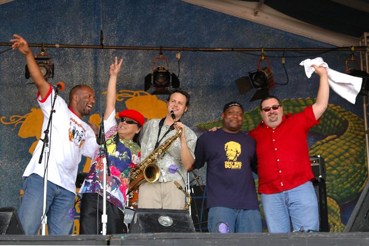 Papa Grows Funk for Red