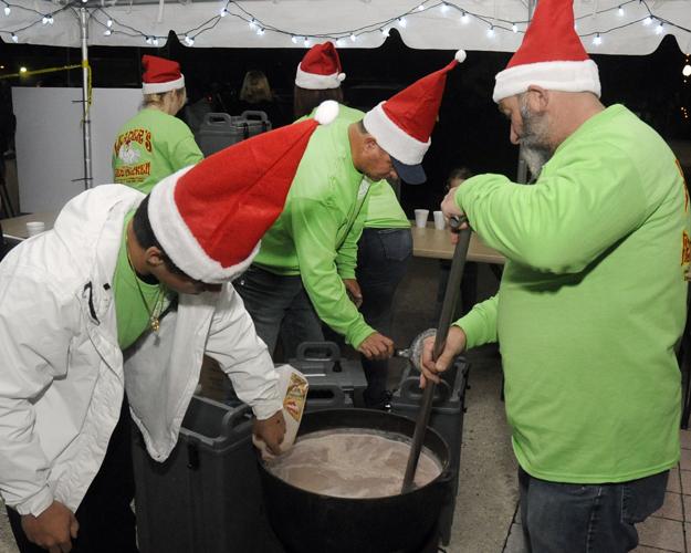 Gonzales lights up Jambalaya Park, Santa Ascension