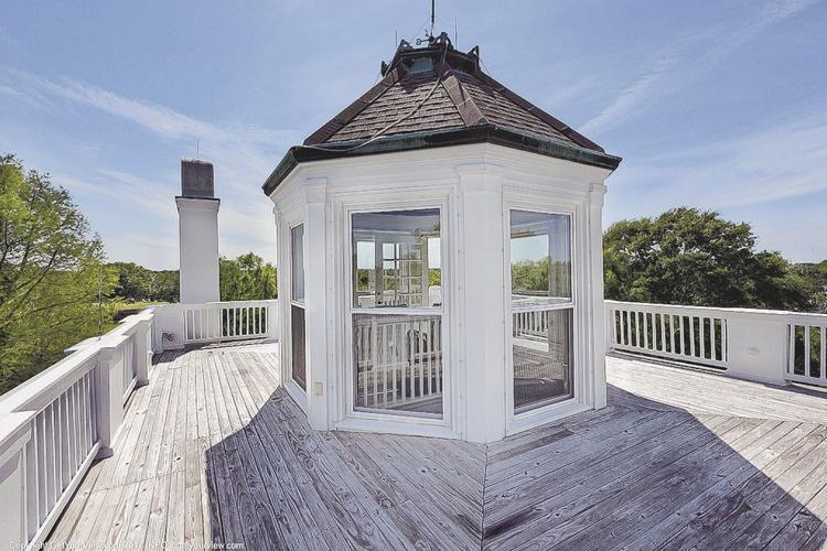 No. 9 Muirfield St. in English Turn Real Estate