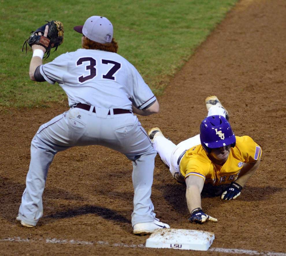 The LSU baseball team has moved up in the college baseball polls _lowres