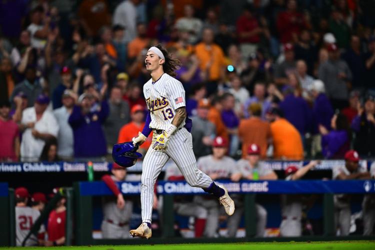 LSU's Jordan Thompson knocks walkoff home run in 11th as Tigers rally