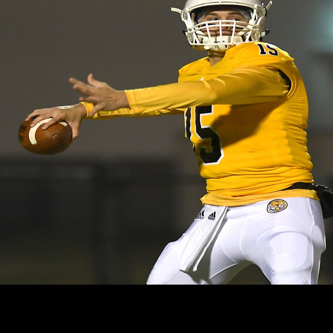 Cubs Move To No 10 In National Poll John Gordon Mckernan Gets Player Of The Week Honor High School Sports Theadvocate Com