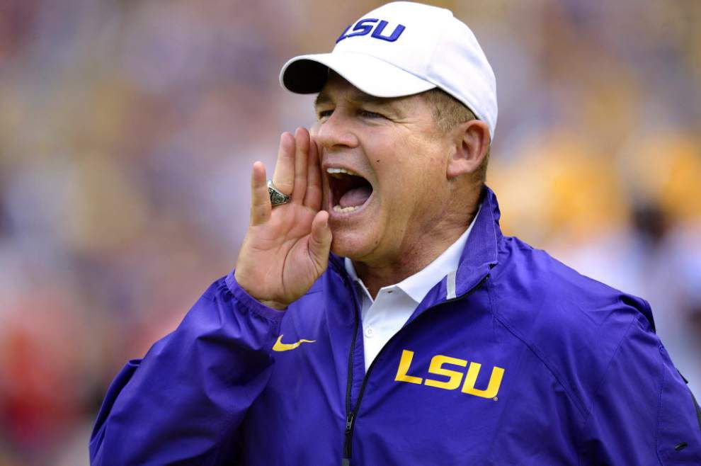 Brady Hoke fired at Michigan; LSU coach Les Miles possible candidate