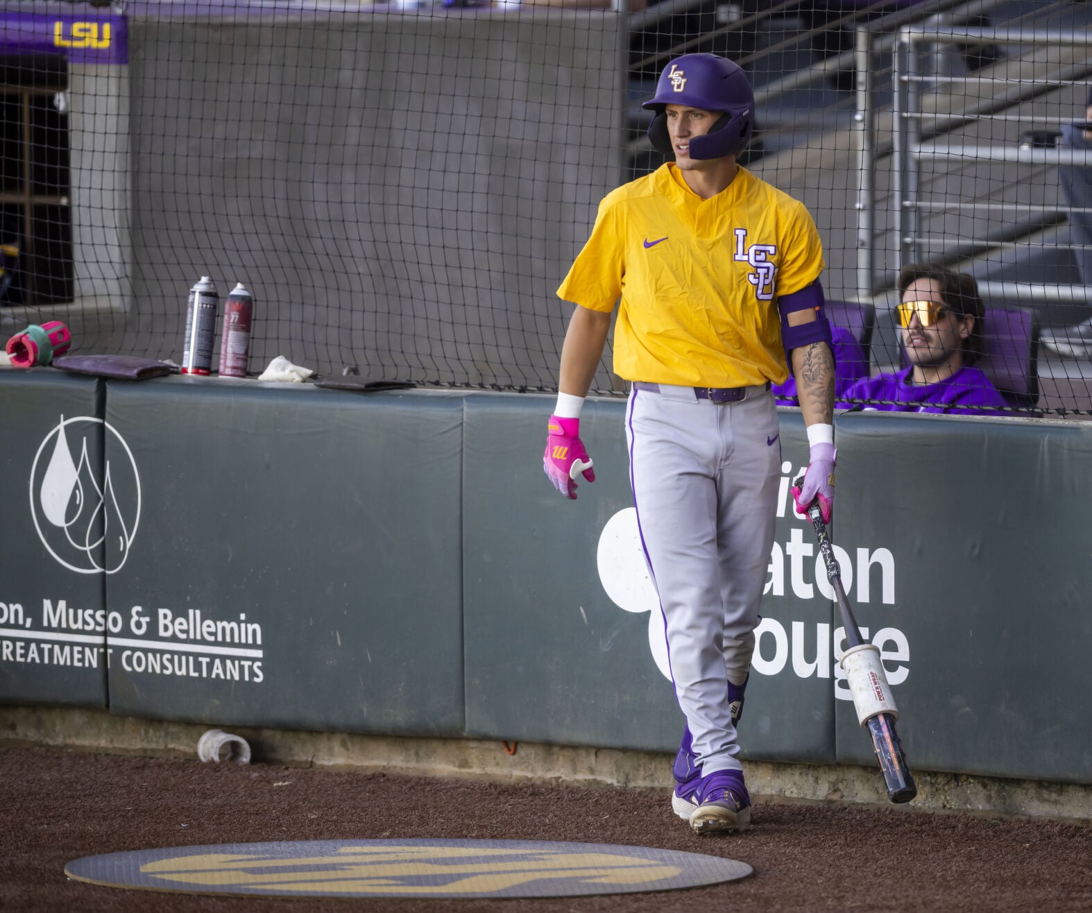 BR.lsufallbaseball2.adv_2245 MJ.JPG
