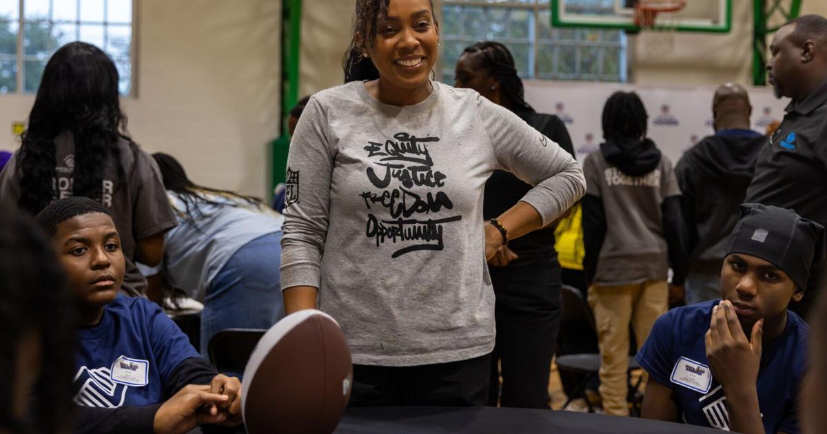 Fleur-de-'Lish': Meet the woman who juggles roles of mom, wife and VP of ...