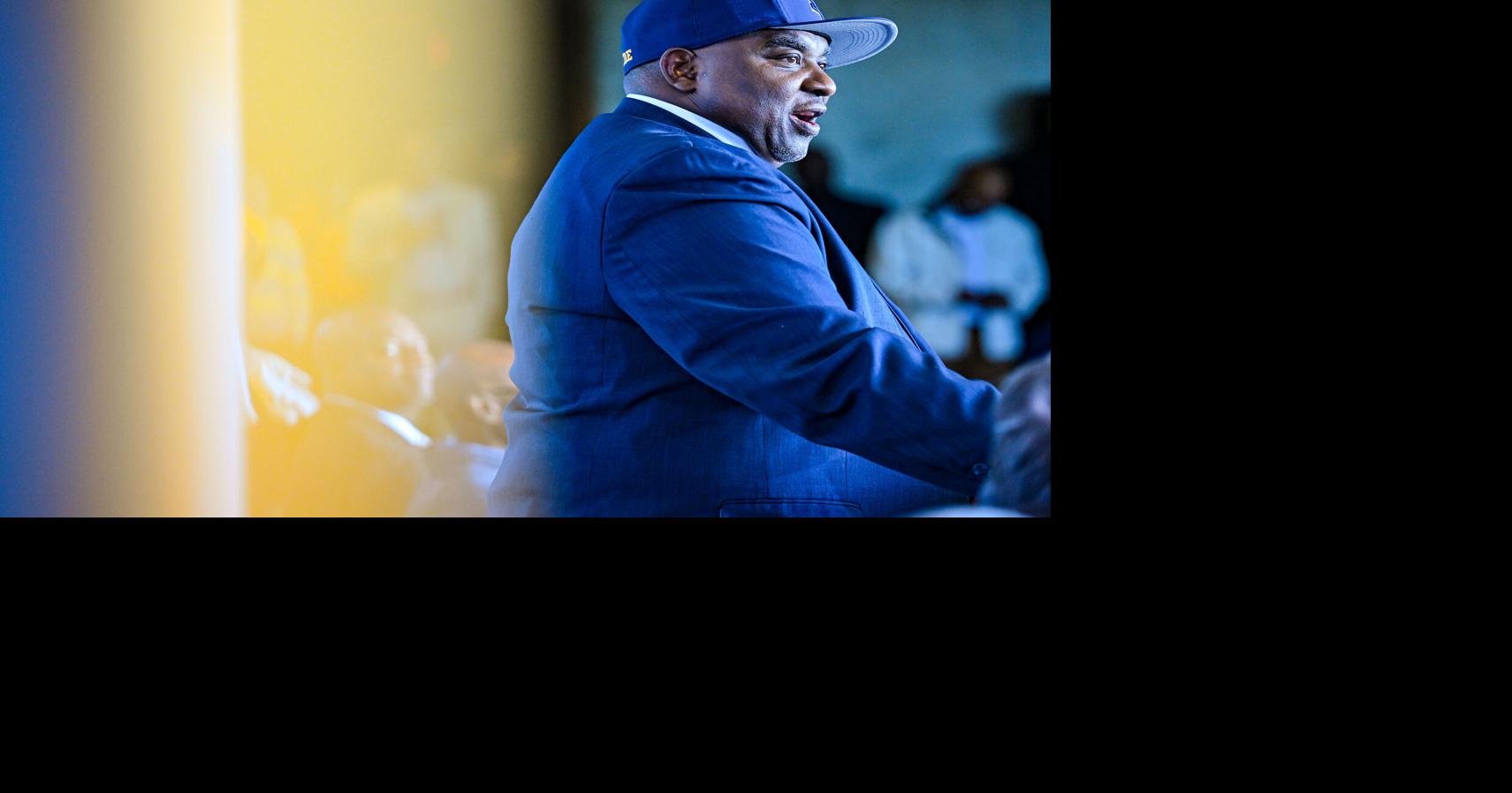 Southern coach Terrence Graves makes early signing plans | Southern ...