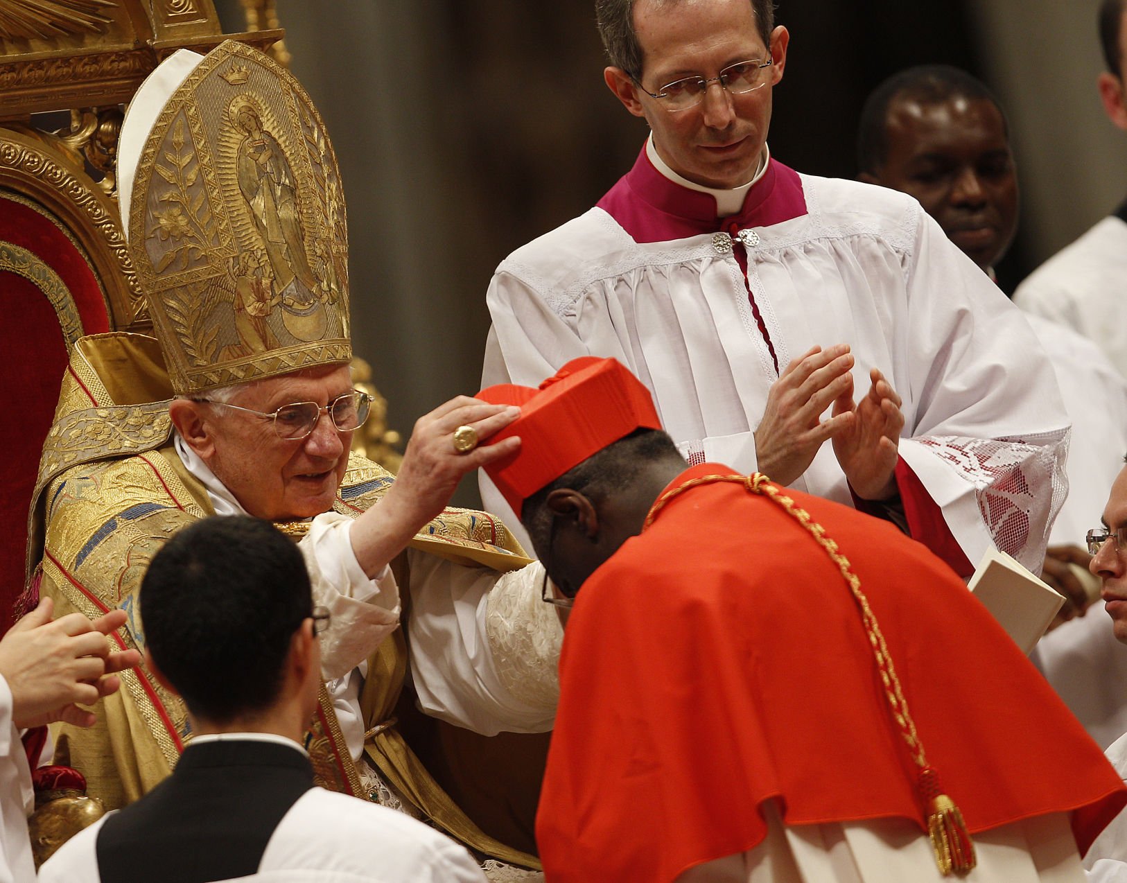 medieval cardinal hat