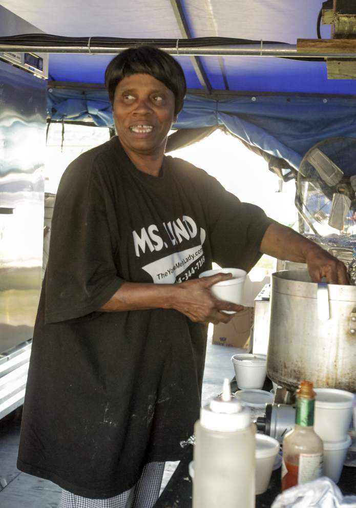‘Yakamein lady’ steers a small food empire at 2016 New Orleans Jazz