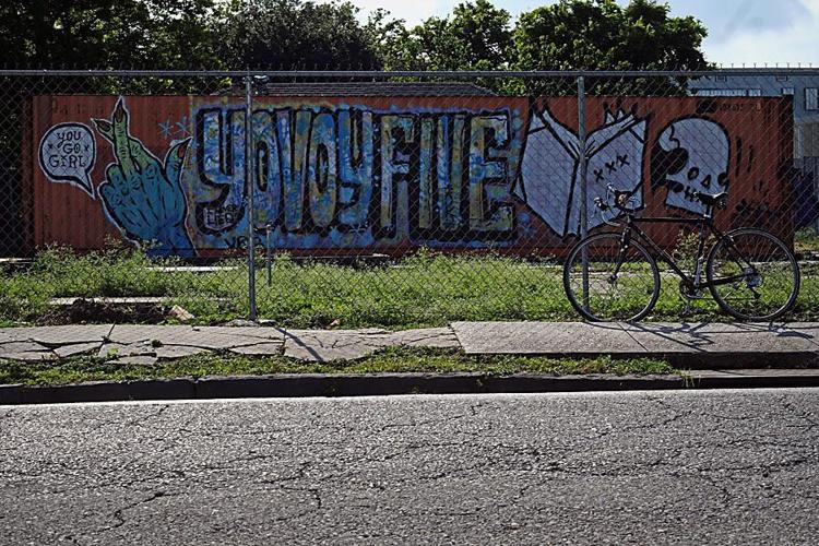Let us spray: New Orleans graffiti artists READ and You Go Girl_lowres
