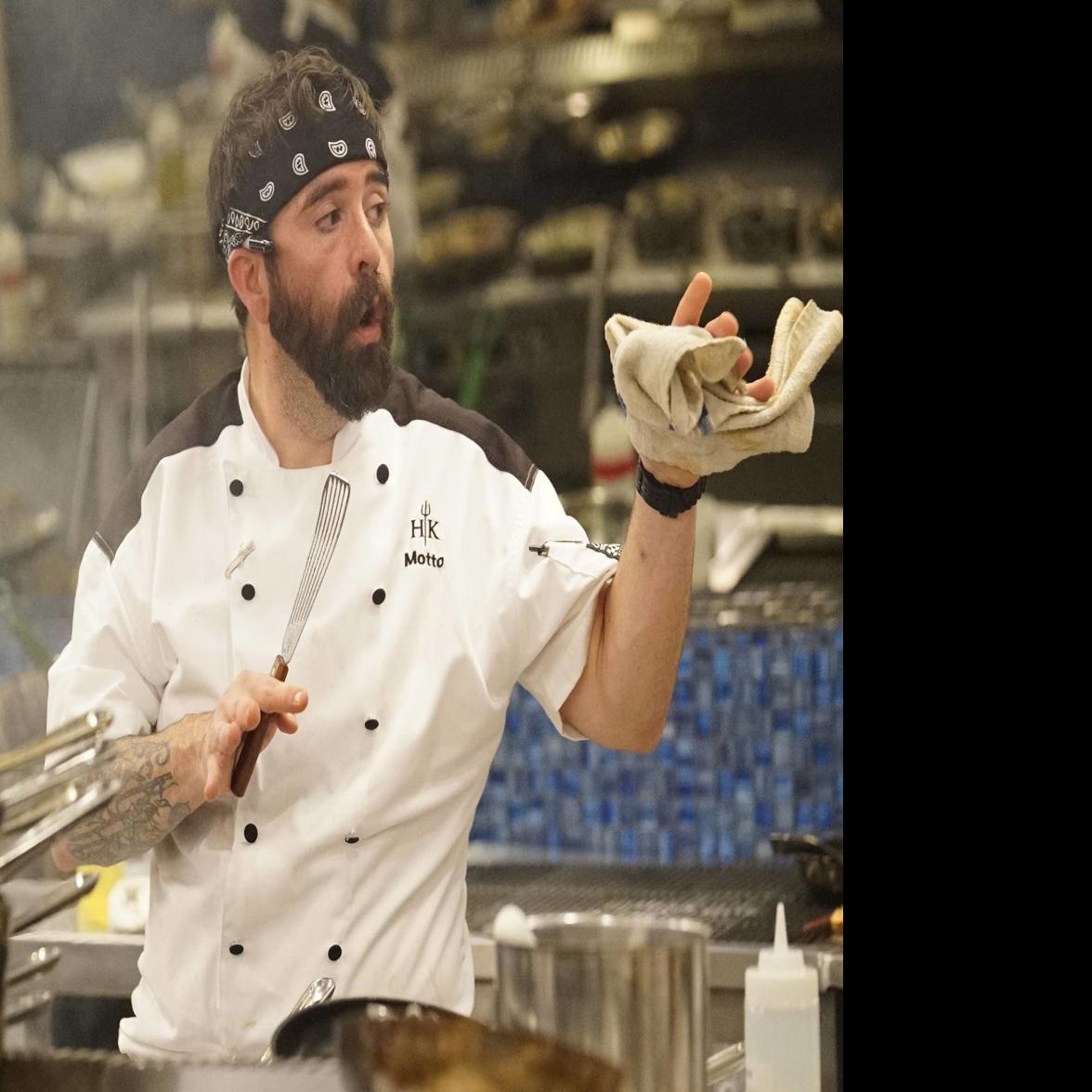 Chris Motto Gets New Jacket Hell S Kitchen Airs At 8 Tonight