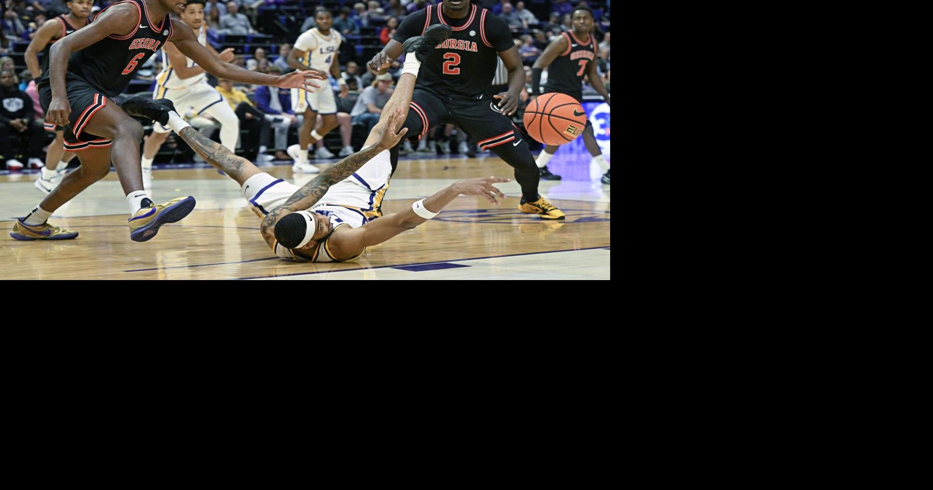 LSU basketball blows a 15-point lead in first half and falls to Georgia at home
