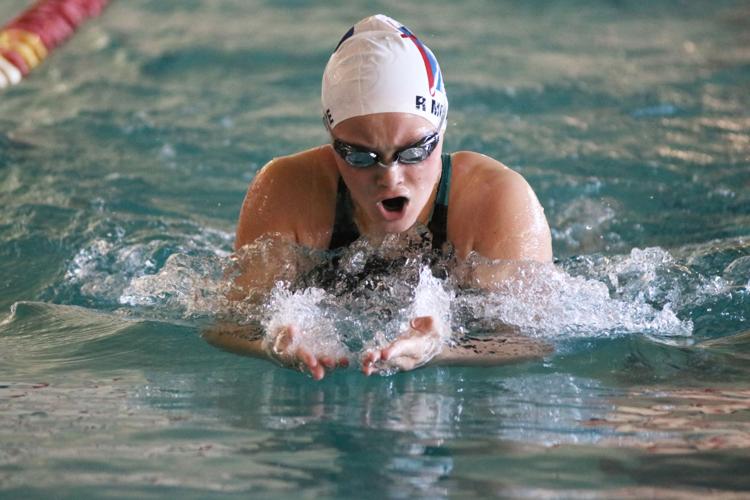 Best of three Dunham volleyball tourney, Metro cross country, CCSL swimming this weekend High