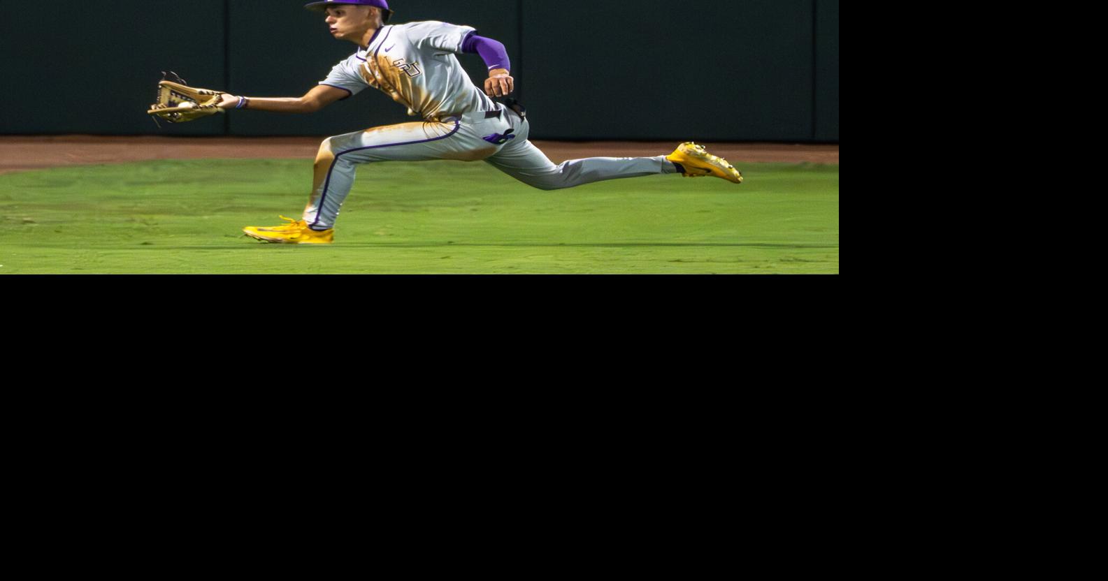 See which two LSU freshmen pulled in honors from D1Baseball for their 2025 production